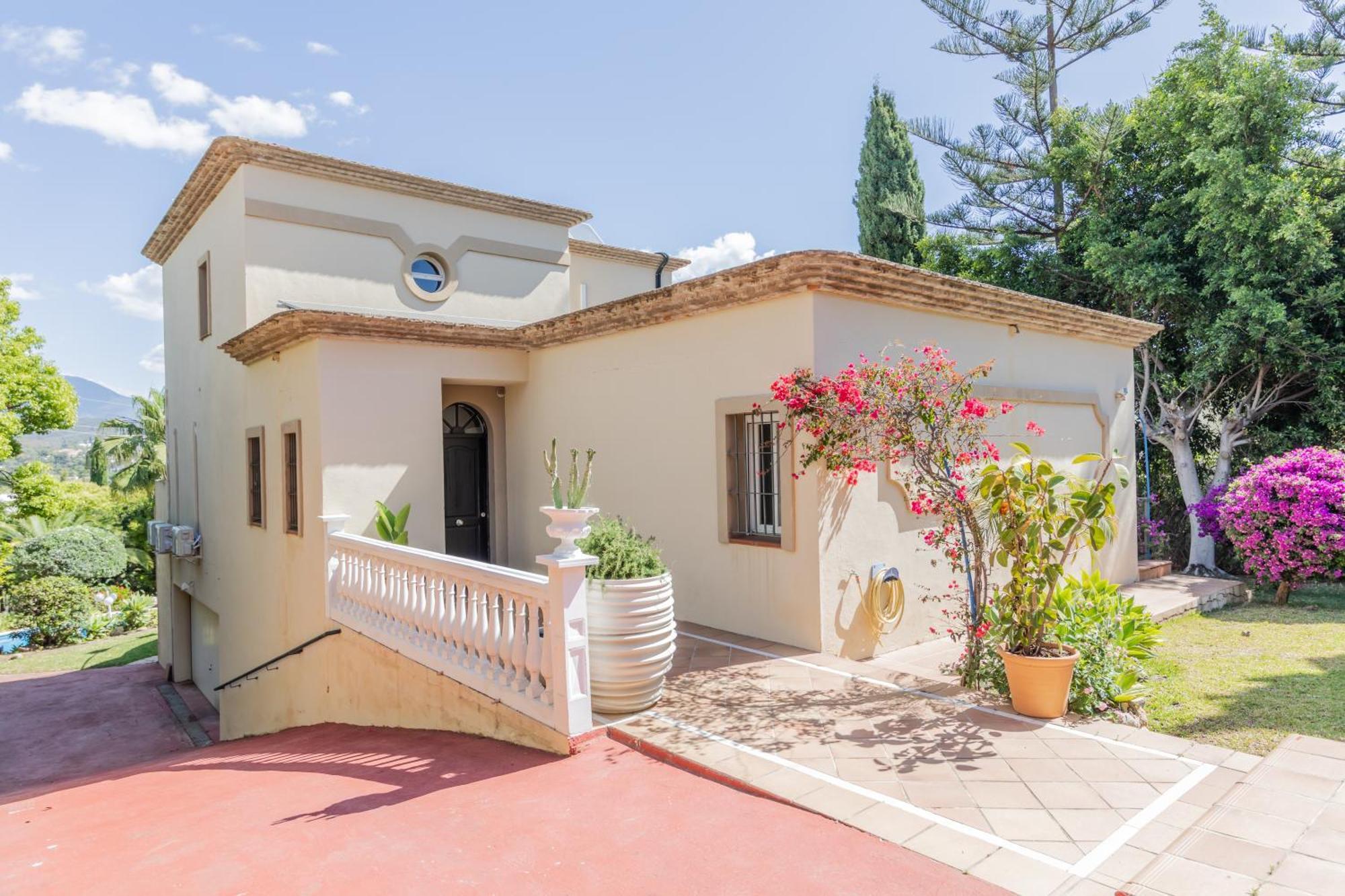 Villaer Spacious 10guest In Puerto Banus With Pool